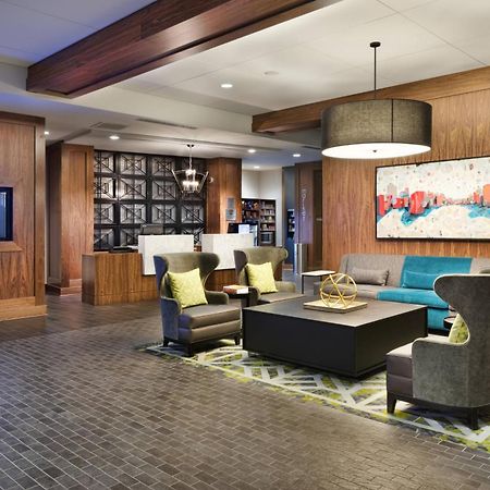Courtyard By Marriott Richmond Downtown Exterior foto