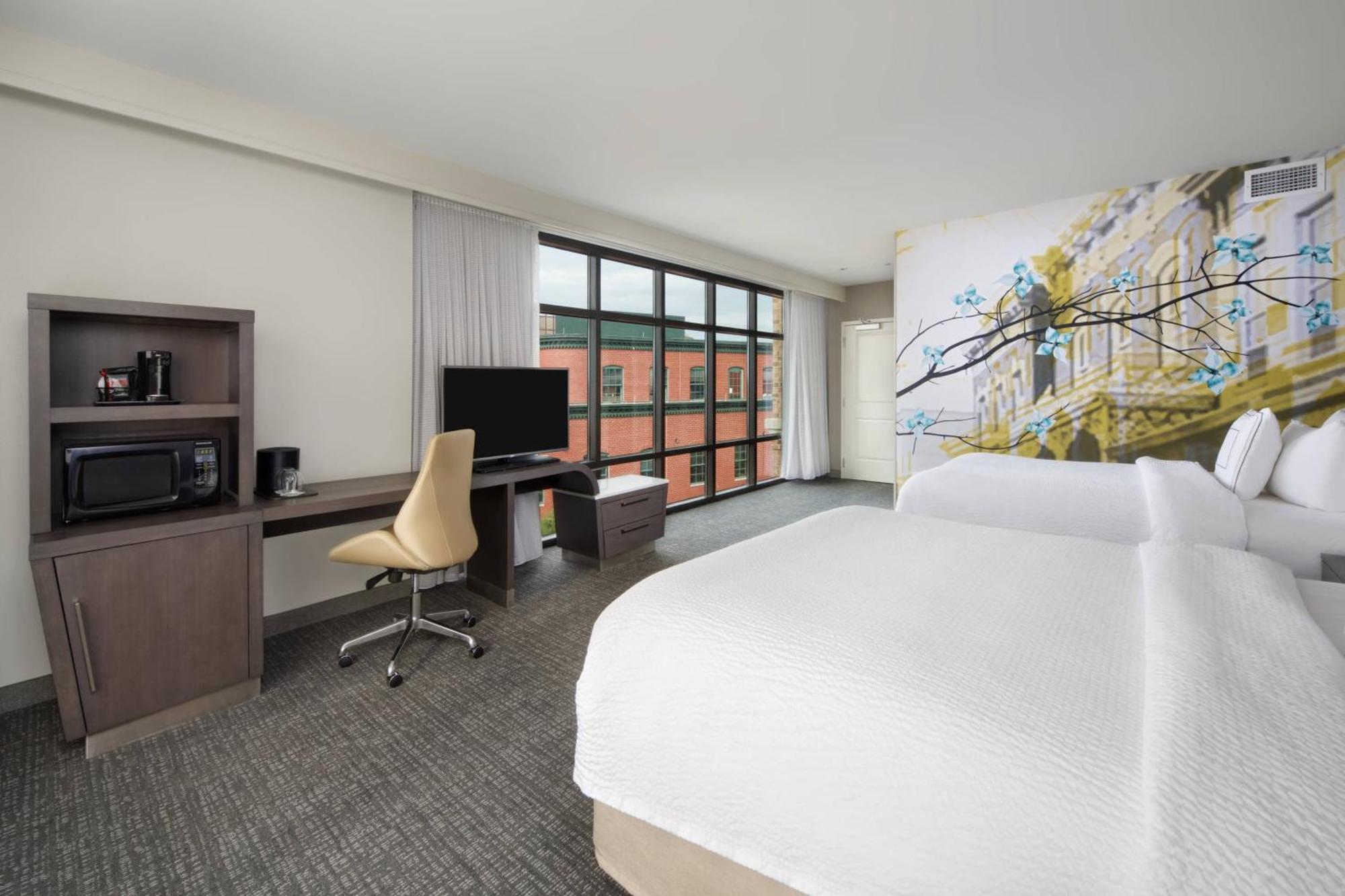 Courtyard By Marriott Richmond Downtown Exterior foto